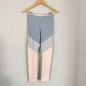 Outdoor Voices Spring 7/8 Leggings Colorblock Size Small Pink and Gray